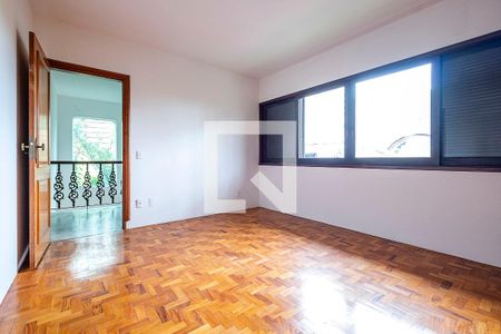 Casa para alugar com 377m², 4 quartos e 5 vagasQuarto 4