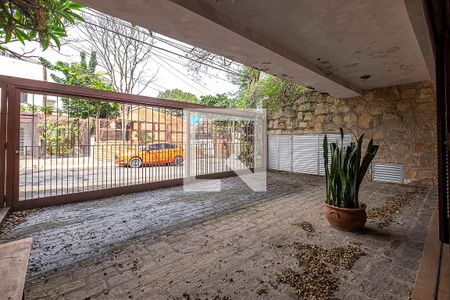 Casa para alugar com 377m², 4 quartos e 5 vagasGaragem