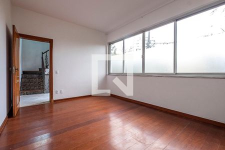 Sala 2 de casa para alugar com 4 quartos, 377m² em Sumaré, São Paulo