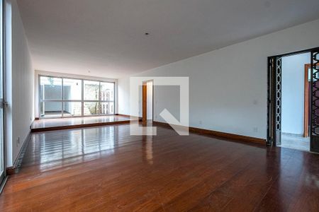 Sala 1 de casa para alugar com 4 quartos, 377m² em Sumaré, São Paulo