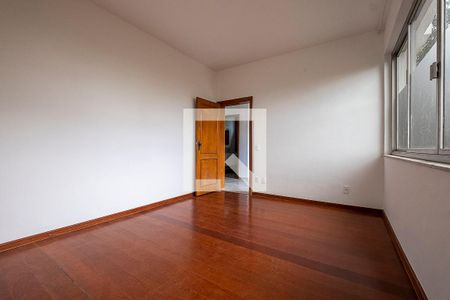 Sala 2 de casa para alugar com 4 quartos, 377m² em Sumaré, São Paulo