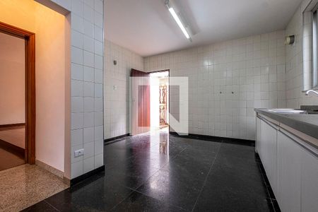 Casa para alugar com 377m², 4 quartos e 5 vagasCozinha