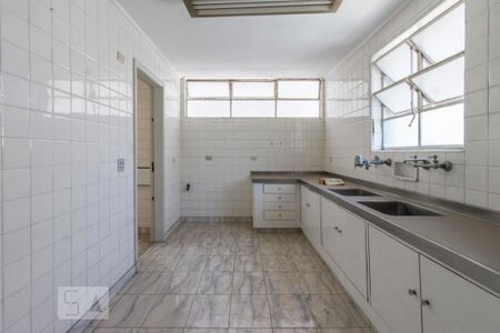 Apartamento à venda com 260m², 4 quartos e 2 vagasCozinha