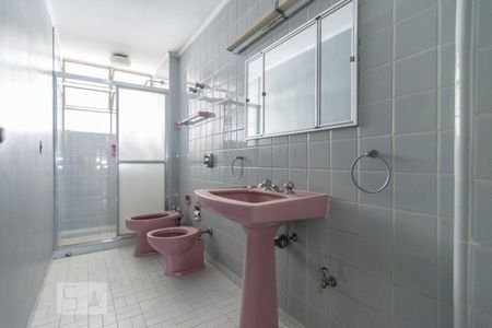 Apartamento à venda com 260m², 4 quartos e 2 vagasBanheiro 2