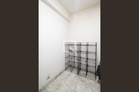 Casa à venda com 700m², 4 quartos e sem vaga Casa à venda com 700m², 4 quartos e sem vagaQuarto de serviço 4