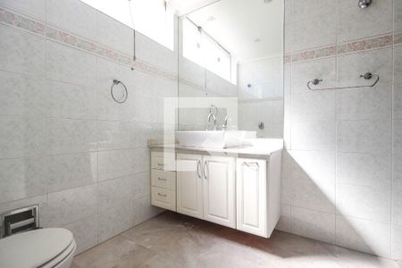 Casa à venda com 700m², 4 quartos e sem vaga Casa à venda com 700m², 4 quartos e sem vagaSuíte 3