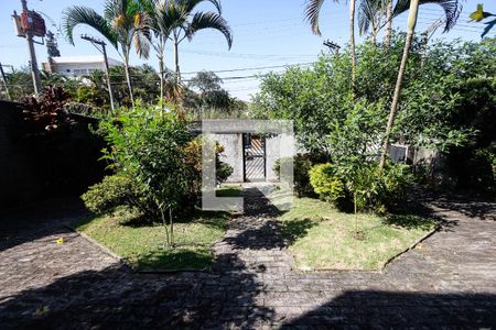 Casa à venda com 700m², 4 quartos e sem vaga Casa à venda com 700m², 4 quartos e sem vagaJardim