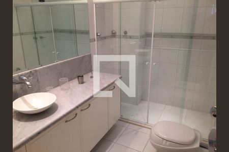 Banheiro de casa à venda com 3 quartos, 682m² em Campo Belo, São Paulo