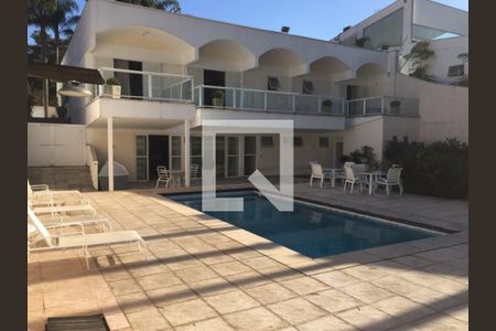 Área Externa de casa à venda com 3 quartos, 682m² em Campo Belo, São Paulo