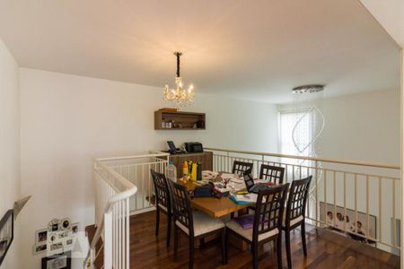 Apartamento à venda com 261m², 4 quartos e 4 vagasSala