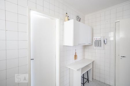 Apartamento para alugar com 80m², 2 quartos e 1 vaga Apartamento para alugar com 80m², 2 quartos e 1 vagaCozinha
