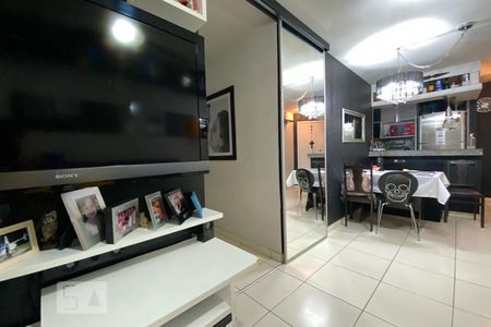 Apartamento à venda com 70m², 3 quartos e 1 vagaSala
