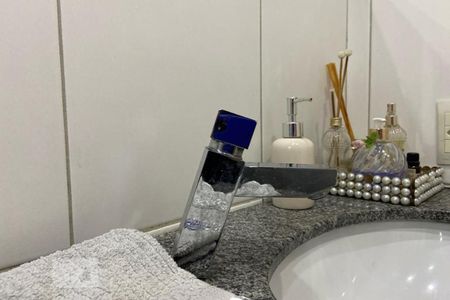 Apartamento à venda com 70m², 3 quartos e 1 vagaBanheiro - Torneira