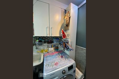 Apartamento à venda com 70m², 3 quartos e 1 vagaÁrea de Serviço