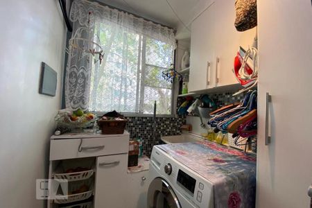 Apartamento à venda com 70m², 3 quartos e 1 vagaÁrea de Serviço