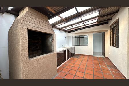 Casa para alugar com 190m², 4 quartos e 4 vagasChurrasqueira