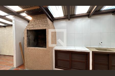 Casa para alugar com 190m², 4 quartos e 4 vagasChurrasqueira