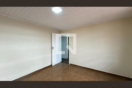 Casa para alugar com 190m², 4 quartos e 4 vagasQuarto 4