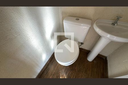 Casa para alugar com 190m², 4 quartos e 4 vagasBanheiro 3