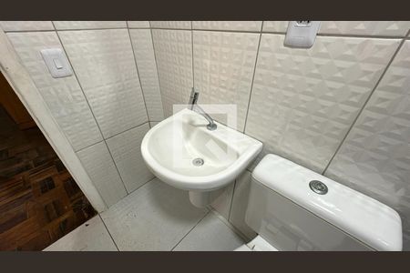 Casa para alugar com 190m², 4 quartos e 4 vagasBanheiro 2