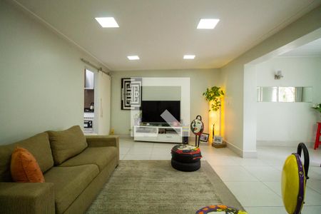 Sala de casa à venda com 2 quartos, 292m² em Vila Monumento, São Paulo