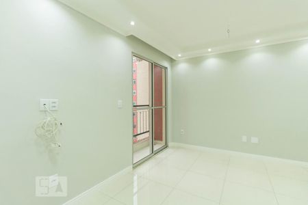 Sala de apartamento para alugar com 2 quartos, 47m² em Vila Carmosina, São Paulo