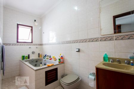 Banheiro do quarto 1 de casa à venda com 5 quartos, 290m² em Vila Sao Pedro, Santo André