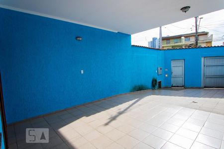 Vista da sala de casa à venda com 5 quartos, 290m² em Vila Sao Pedro, Santo André