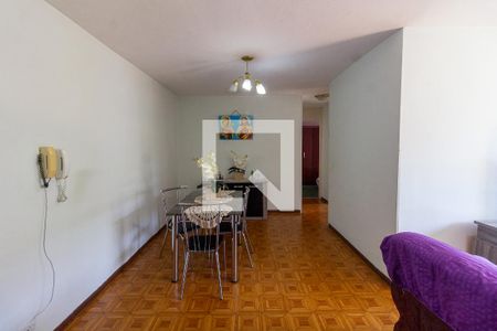 Sala de apartamento à venda com 3 quartos, 72m² em Cidade das Flores, Osasco