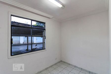 Quarto 1 de apartamento para alugar com 2 quartos, 36m² em Cajuru, Curitiba