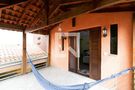 Casa à venda com 400m², 4 quartos e 3 vagas Casa à venda com 400m², 4 quartos e 3 vagasVaranda da Suite 2