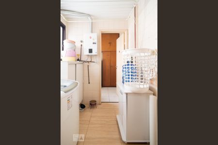 Apartamento à venda com 113m², 4 quartos e 2 vagas Apartamento à venda com 113m², 4 quartos e 2 vagasÁrea de Serviço