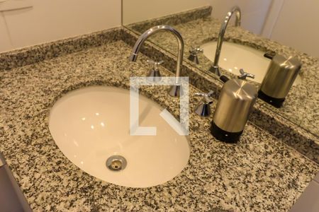 Apartamento à venda com 129m², 3 quartos e 2 vagasBanheiro da Suíte 2