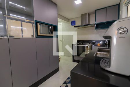 Apartamento à venda com 129m², 3 quartos e 2 vagasCozinha - Armários