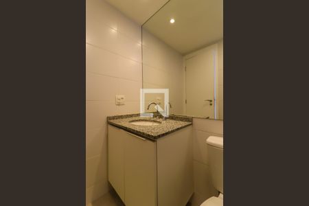 Apartamento à venda com 129m², 3 quartos e 2 vagasBanheiro da Suíte 1