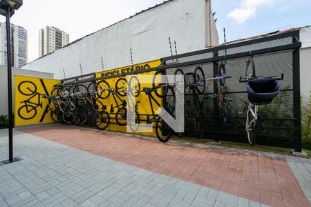 Apartamento para alugar com 40m², 2 quartos e sem vagaÁrea comum - Bicicletário