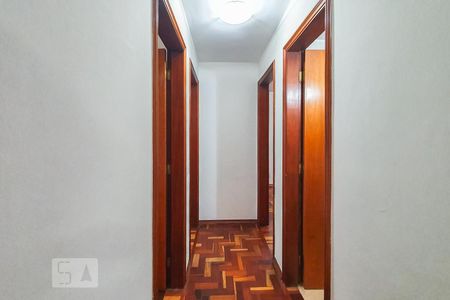 Corredor de apartamento à venda com 3 quartos, 86m² em Cambuci, São Paulo