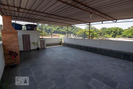 Casa para alugar com 156m², 3 quartos e 2 vagasTerraço