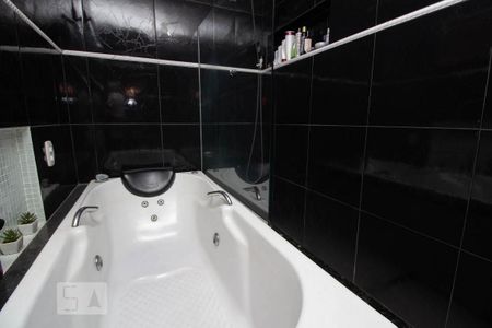 Casa para alugar com 156m², 3 quartos e 2 vagasBanheiro da Suíte 