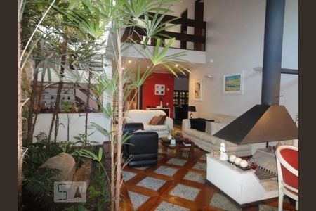 Sala de casa à venda com 4 quartos, 470m² em Jardim da Saúde, São Paulo