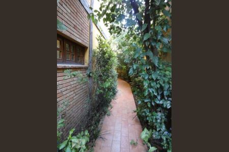 Casa à venda com 470m², 4 quartos e 4 vagasÁrea Externa