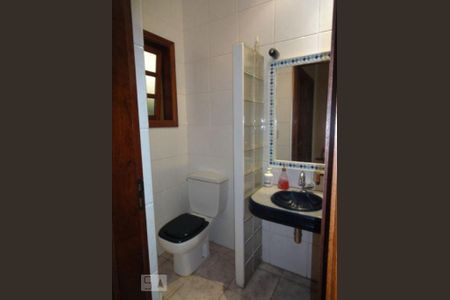 Casa à venda com 470m², 4 quartos e 4 vagasBanheiro