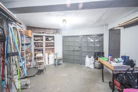 Casa à venda com 110m², 4 quartos e 1 vagaGaragem