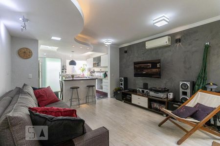 Sala  de casa à venda com 2 quartos, 150m² em Ipiranga, São Paulo