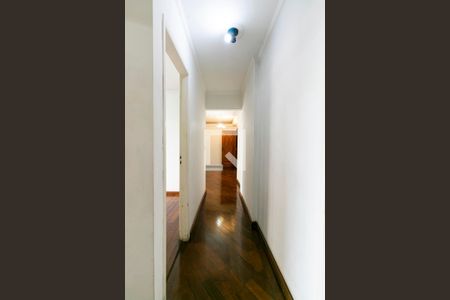 Apartamento para alugar com 76m², 2 quartos e 1 vagaCorredor