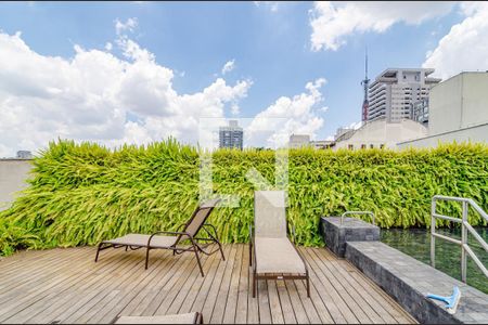 Apartamento para alugar com 86m², 1 quarto e 1 vagaPiscina