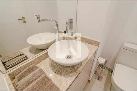 Apartamento para alugar com 86m², 1 quarto e 1 vagaLavabo