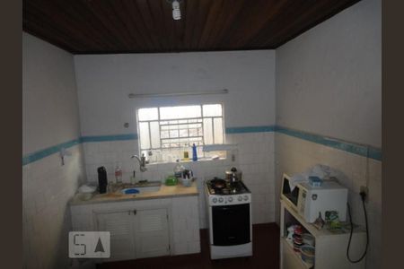 Casa à venda com 199m², 3 quartos e 2 vagasCozinha