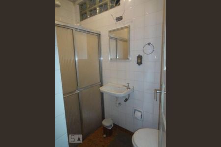 Casa à venda com 199m², 3 quartos e 2 vagasBanheiro