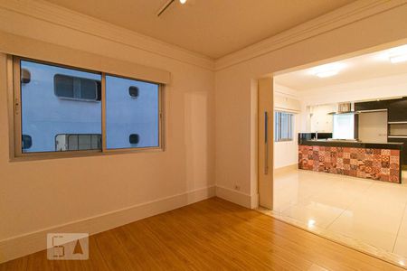 Sala de TV de apartamento à venda com 3 quartos, 178m² em Bela Vista, São Paulo